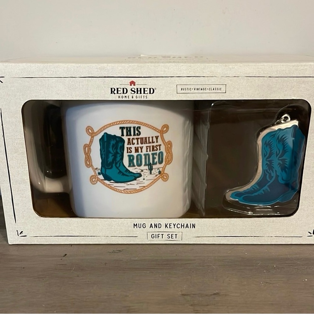 New in Box Rodeo Mug & Keychain Set